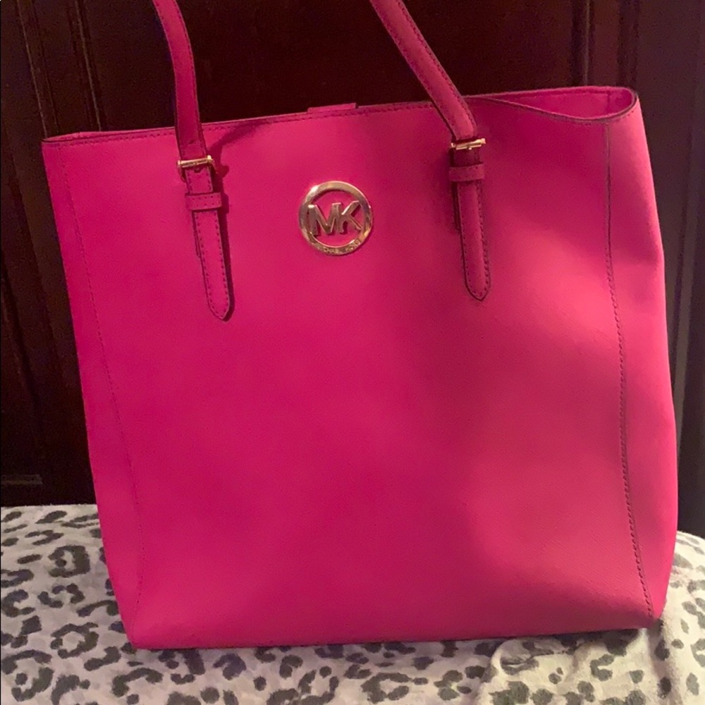 Michael Kors tote